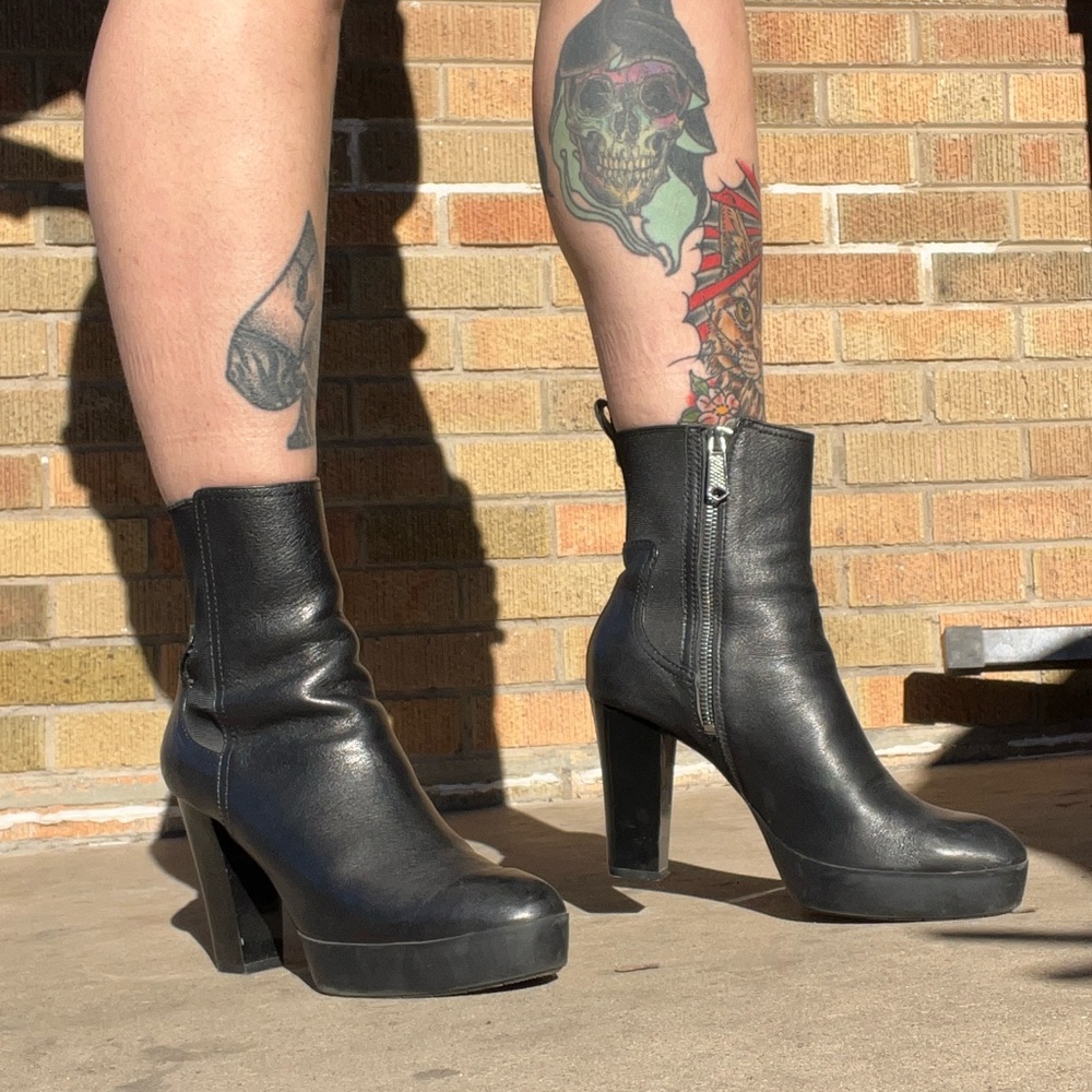 Donald J. Pilner Leather Ankle Boots